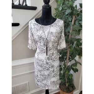 Soma Women's White & Black Rayon Round Neck Short Sleeve Knee Length Dress Large